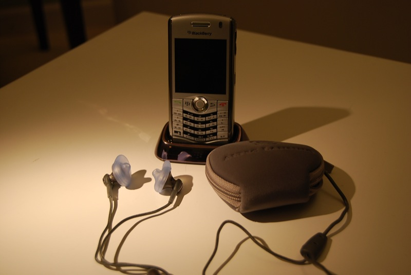 Illustration for article titled Hands On with Verizon's RIM BlackBerry Pearl 8130